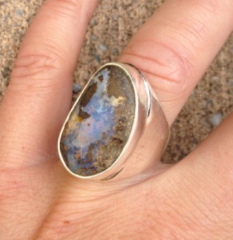 Zilveren ring gezet met Boulder Opaal maat 17.3 mm